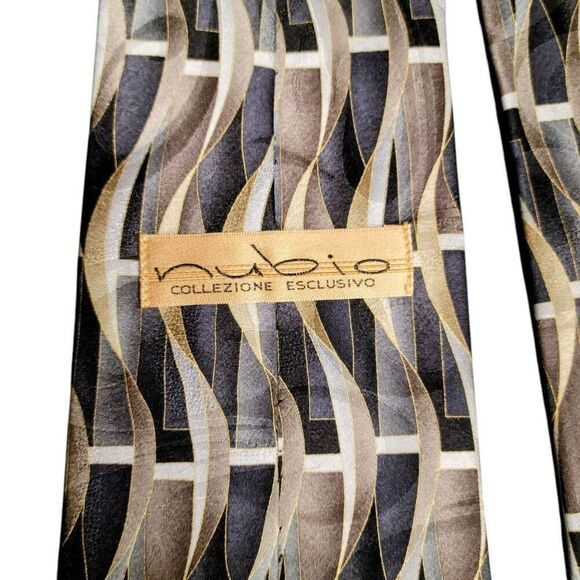Tie Silk Neutral Colors Nubio Business Professional or Dress Necktie - Picture 6 of 7